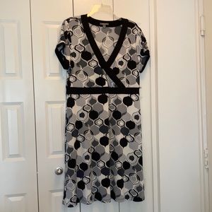 Apt 9 XL black/ off white/ grey dress